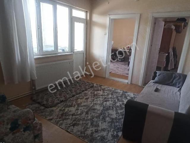 Malazgirt Mahallesinde Yatırımlık 3+1 Daire