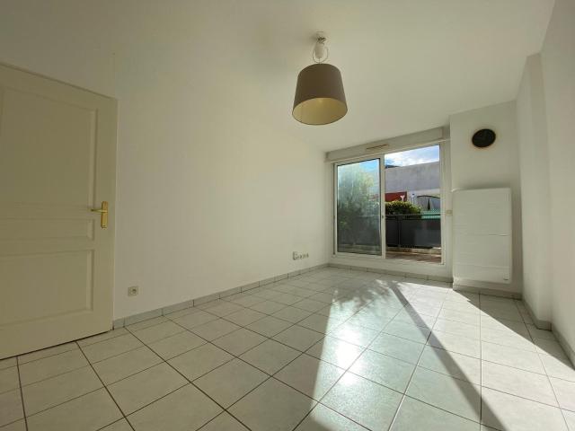Malbosc T2 32.39 m² FDI Services Immobiliers