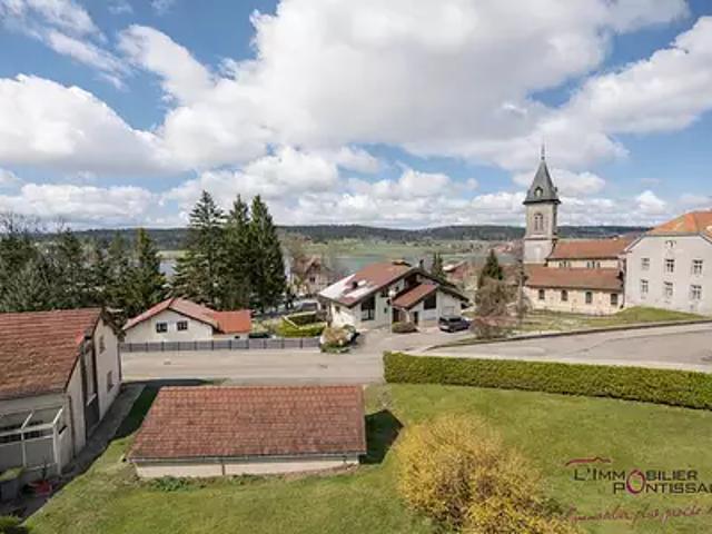 Malbuisson 25160 Achat / Vente appartement 4 pièces t4 au dernier étage