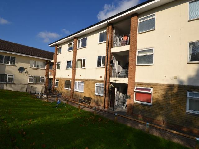 Malcolm Close, Nottingham NG3, 3 bed flat to rent, £950 pcm | PrimeLocation