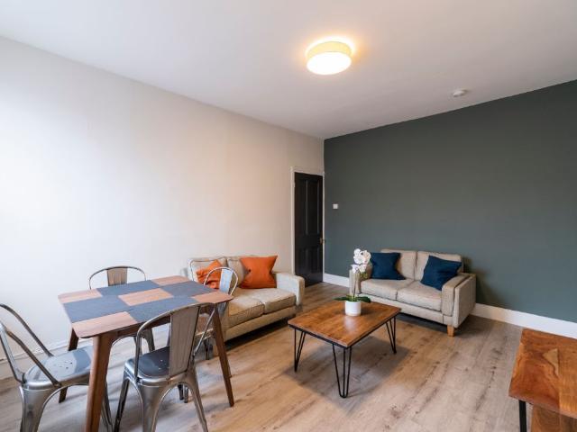 Malcolm Street, Newcastle NE6, 3 bed terraced house to rent, £628 pppm | PrimeLocation