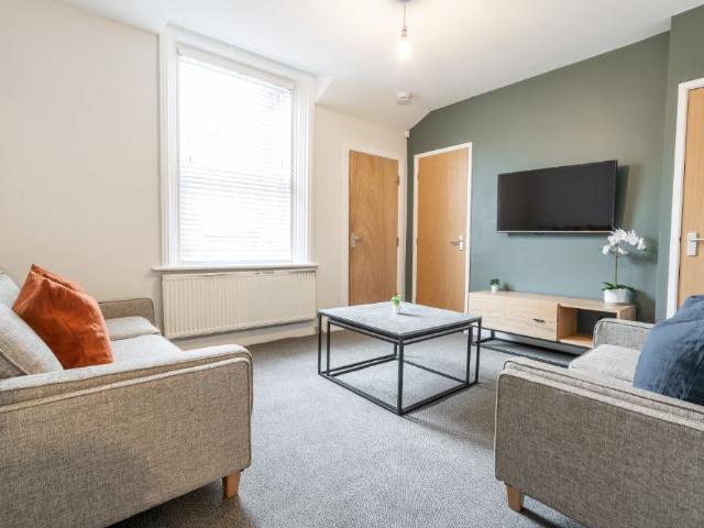 Malcolm Street, Newcastle NE6, 5 bed terraced house to rent, £650 pppm | PrimeLocation