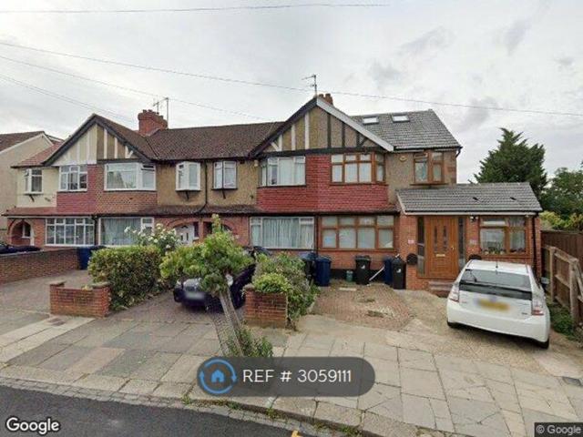 Malden Avenue, Greenford UB6, 4 bed terraced house to rent, £2,650 pcm | PrimeLocation