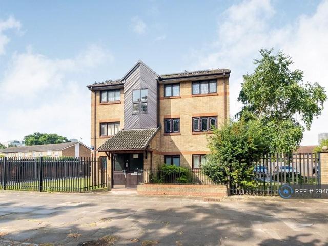 Maldon Close, London, E15 1 bed flat to rent £1,650 pcm £381 pw