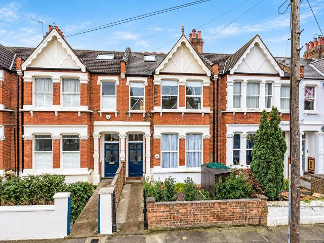 Maldon Road, Acton W3, 4 bed flat to rent, £3,750 pcm | PrimeLocation