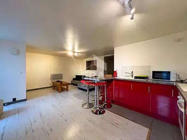 Malemort du Comtat 84570 Location appartement 2 pièces t2 au dernier étage