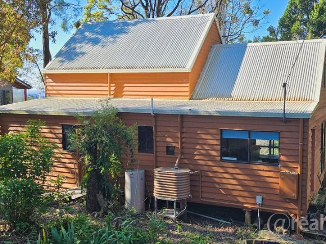 Maleny Character Cottage