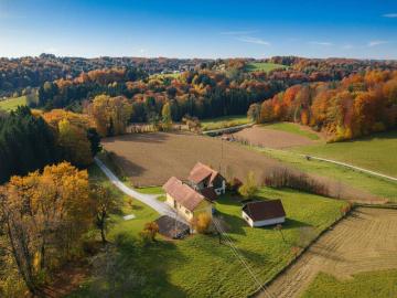 Malerische Landwirtschaft mit rund 7 Hektar in Eggersdorf bei Graz