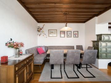VERKAUFT*Malerisches Einfamilienhaus mit großzügigem Garten und Pool in Behamberg zu kaufen!