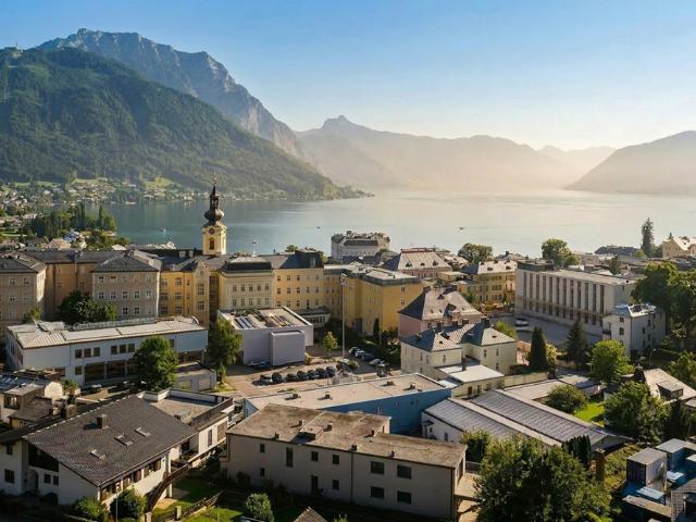 Malerischer Traunsee! 4 Zimmer Dachgeschosswohnung in Gmundner Zentrumslage
