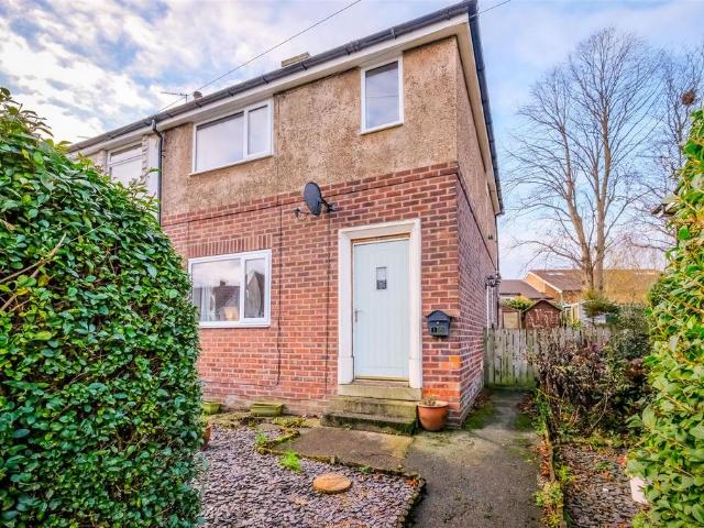 Malham Road, Brighouse 2 bed semi detached house to rent £800 pcm £185 pw