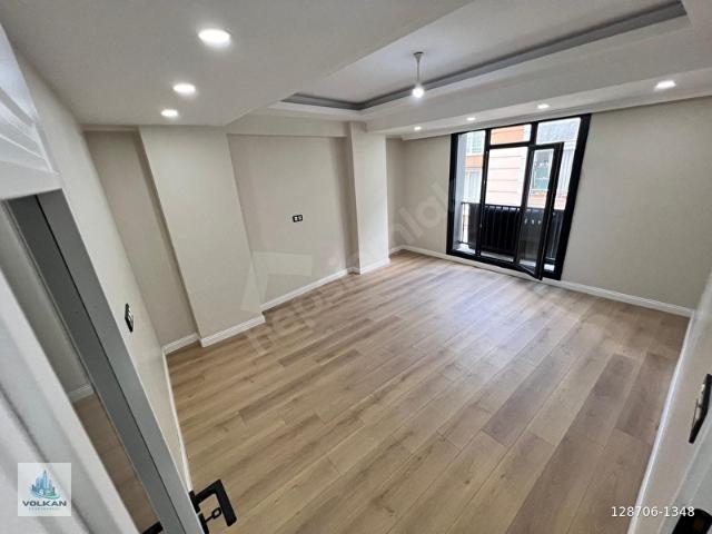 MALKOÇOĞLU MAH 3+1 115M2 1.KAT SIFIR LÜX DAİRE
