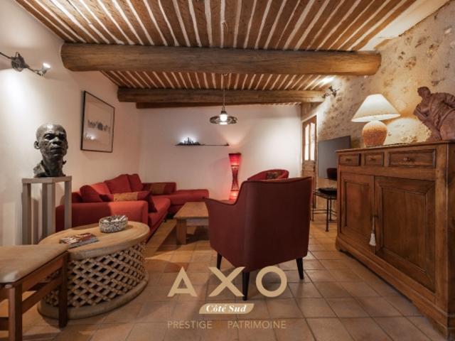 MALLEMORT ENSEMBLE IMMOBILIER T9 ATELIER D ARTISTE GRANGE ABRI VOITURE GARAGE 750 000€