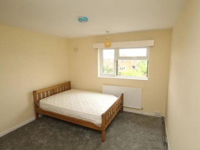 Malletts Road, Cambridge £1,995 pcm ⓘ The monthly or weekly payment required by the landlord. Read our glossary page, 4 bedrooms, semi detached house, to let * Tenant info