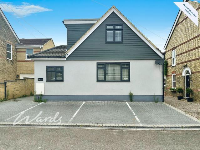 Malling Road, Snodland ME6, 2 bed semi detached bungalow to rent, £1,600 pcm | PrimeLocation