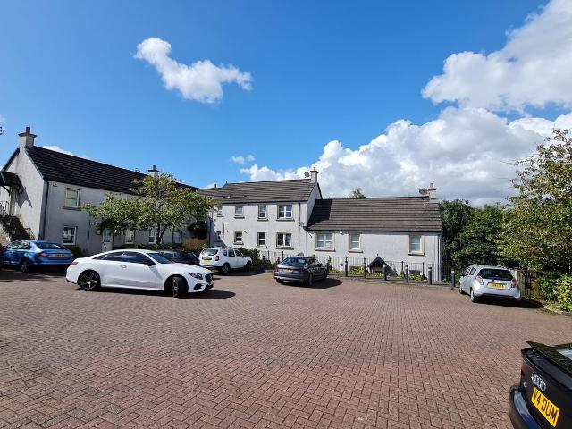 Mallots View, Newton Mearns, Glasgow G77, 2 bed flat to rent, £1,250 pcm | PrimeLocation