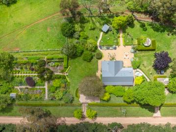 Maple Tree Farm A Picture Perfect Retreat of Stone, Gardens & Rural Elegance