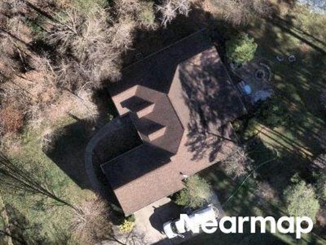 Maple Brook Dr
