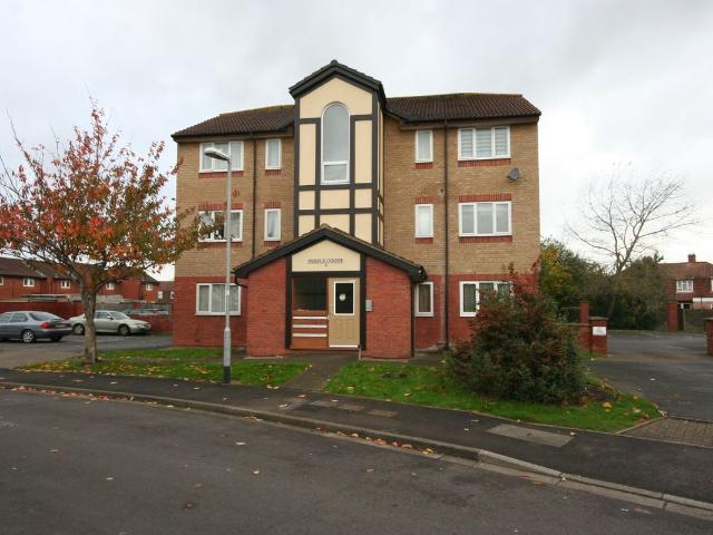 Maple Court, Bridgwater TA6, 1 bed flat to rent, £725 pcm | PrimeLocation