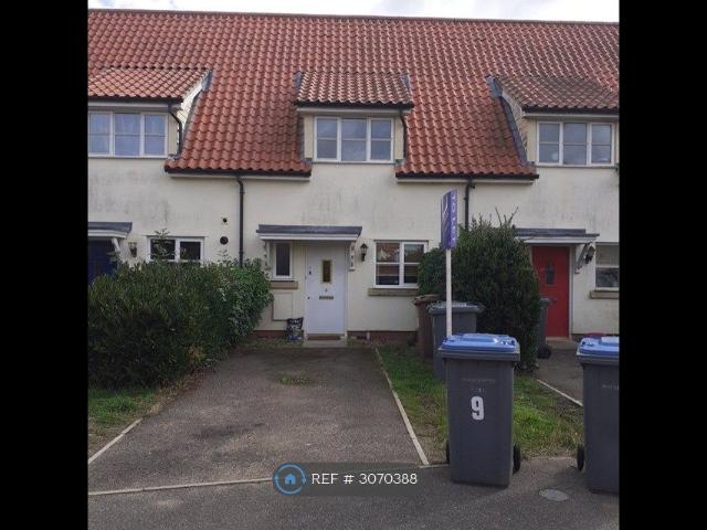 Maple Close, Woodbridge IP12, 2 bed terraced house to rent, £1,000 pcm | PrimeLocation