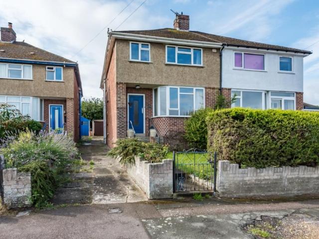 Maple Close, Botley OX2, 3 bed end terrace house to rent, £1,800 pcm | PrimeLocation