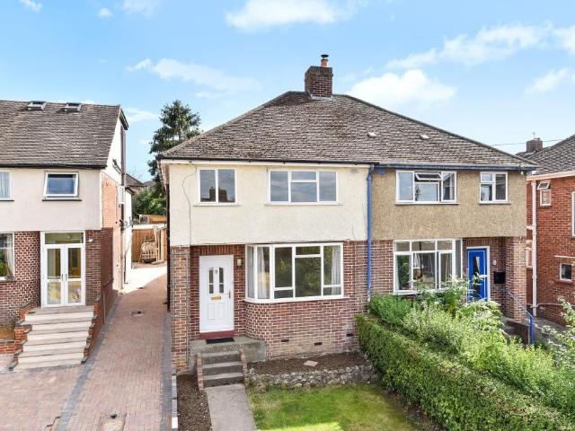 Maple Close, Botley OX2, 3 bed semi detached house to rent, £1,900 pcm | PrimeLocation