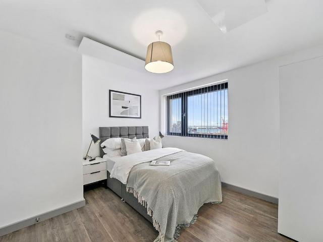 Maple Close, Liverpool L21, 2 bed flat to rent, £900 pcm | PrimeLocation