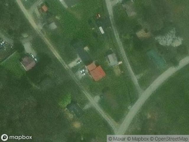 Maple Dr