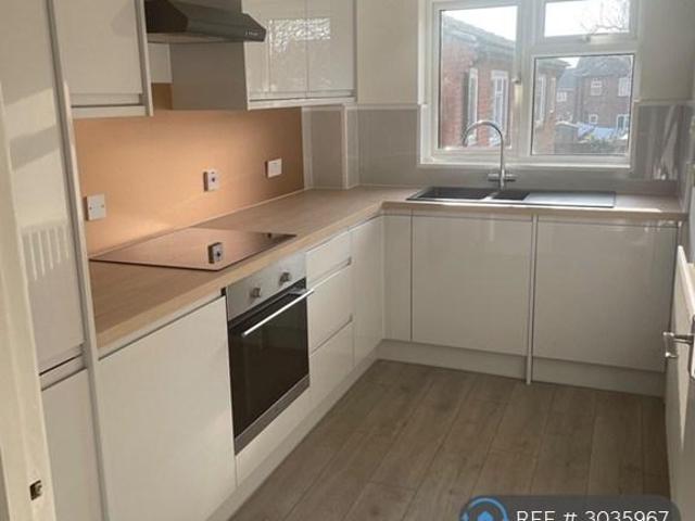 Maple Drive, Derby, DE73 1 bed flat to rent £775 pcm £179 pw