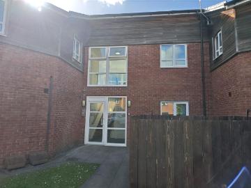 Maple Leaf Close, Ingol, Preston PR2, 2 bed flat to rent, £750 pcm | PrimeLocation