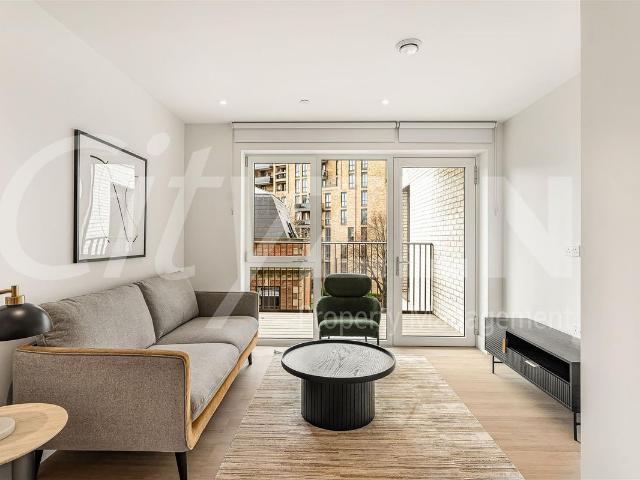 Maple Mews, London E3, 1 bed flat to rent, £2,249 pcm | PrimeLocation