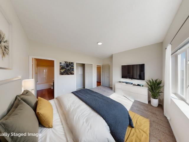 Maple Pass Apartments and Townhomes in Hartford, SD 3 Bedroom Apartment for Rent at 310 N Maple Ave, Hartford, SD 57033