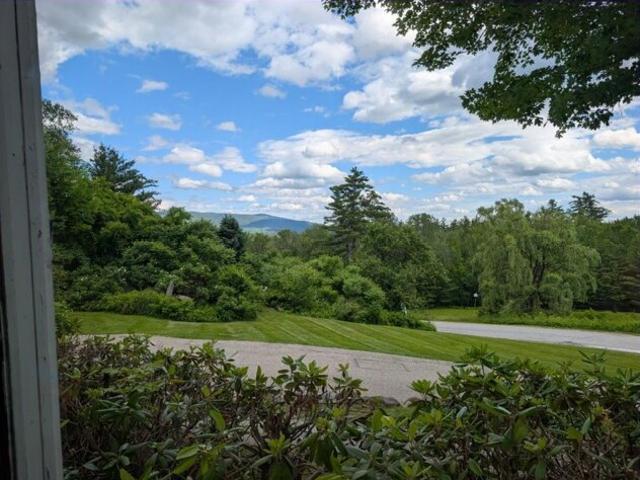 Maple Ridge Rd, Sandwich, Home For Sale