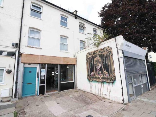 Maple Road, London 1 bed flat to rent £1,150 pcm £265 pw