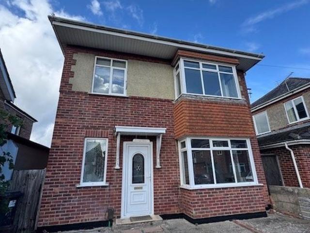 Maple Road, Winton, Bournemouth BH9, 5 bed property to rent, £1,800 pcm | PrimeLocation