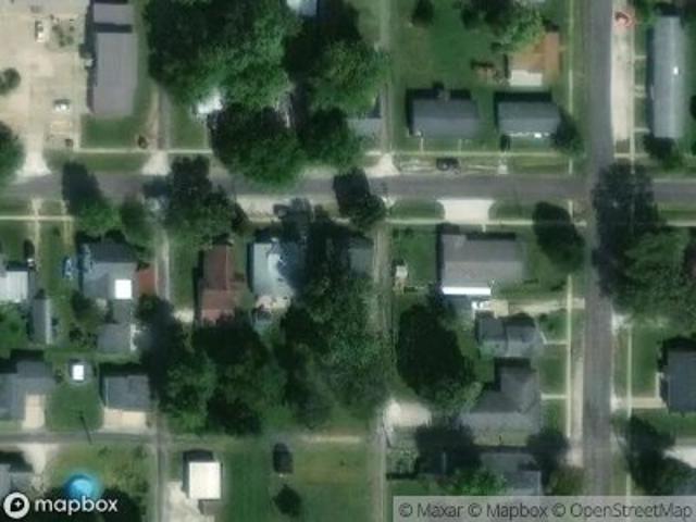 Maple St