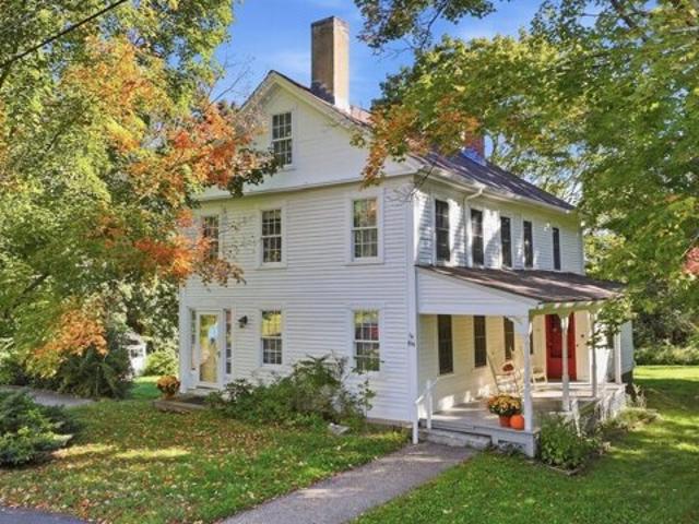 Maple St, Oakham, Home For Sale