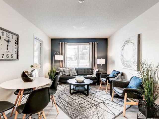 MapleCrest City Vibe Apartment for Rent