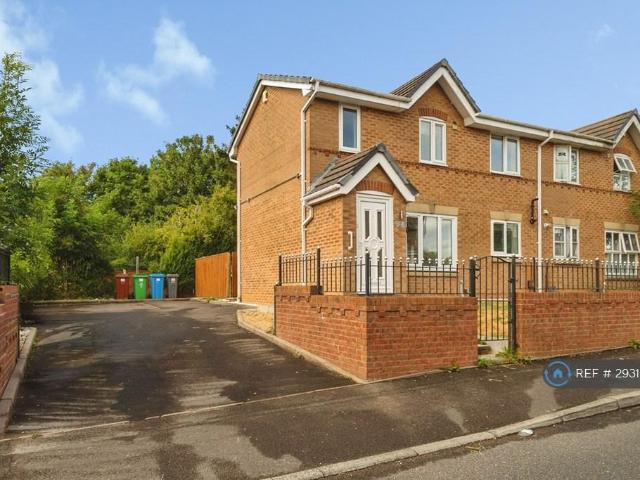 Mapledon Road, Manchester, M9 3 bed end of terrace house to rent £1,495 pcm £345 pw