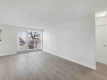 Mapleview Manor Apartments 2 Bedroom Apartment for Rent at 125 College Ave S, Sarnia, ON N7T 2Z5 Central City