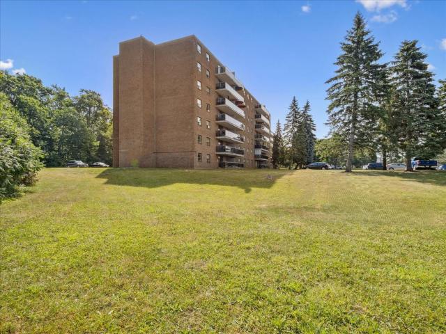 Maplewood Place 216 Apartment for Rent