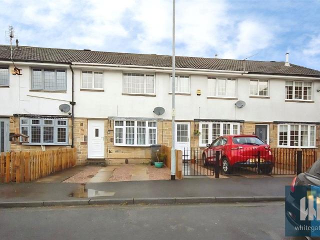 Maplin Drive, Salendine Nook, Huddersfield HD3, 3 bed terraced house to rent, £1,000 pcm | PrimeLocation
