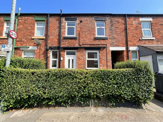 Mart Lane, Burscough L40, 2 bed terraced house to rent, £850 pcm | PrimeLocation