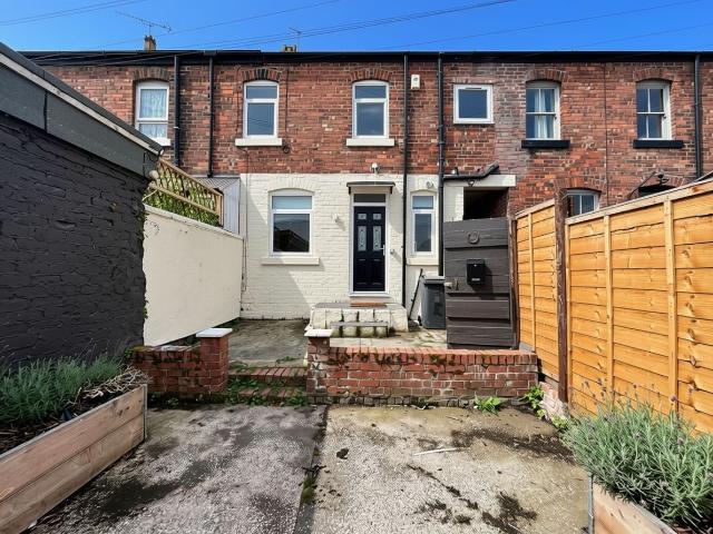 Mart Lane, Burscough L40, 2 bed end terrace house to rent, £850 pcm | PrimeLocation