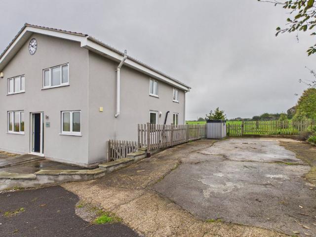 Martcombe Road, Easton In Gordano, Bristol BS20, 4 bed detached house to rent, £2,200 pcm | PrimeLocation