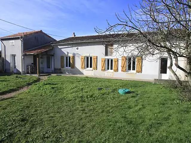 Martaizé 86330 Achat / Vente maison 4 pièces t4 au dernier étage parking