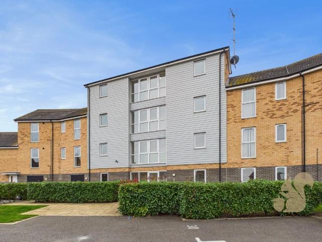 Martin Hunt Drive, Stanway CO3, 2 bed flat to rent, £1,350 pcm | PrimeLocation