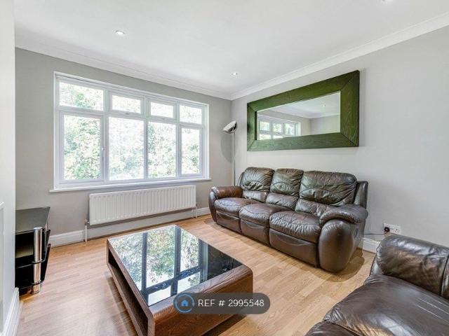 Martin Way, Morden SM4, 2 bed flat to rent, £1,750 pcm | PrimeLocation