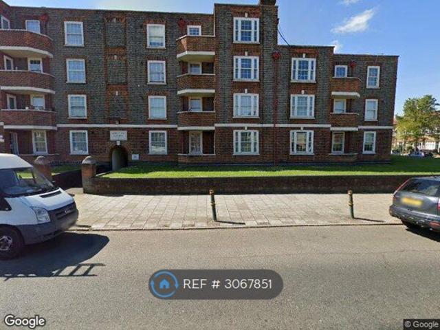 Martin Way, Morden SM4, 4 bed flat to rent, £2,000 pcm | PrimeLocation