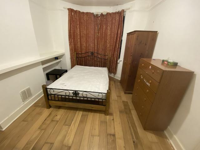 Martindale Road, Hounslow, Greater London TW4, 2 bed flat to rent, £1,800 pcm | PrimeLocation